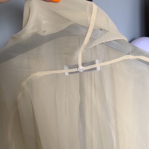 Dolce and Gabbana Yellow Chiffon Flowy Open Kimono - Picture 11 of 11